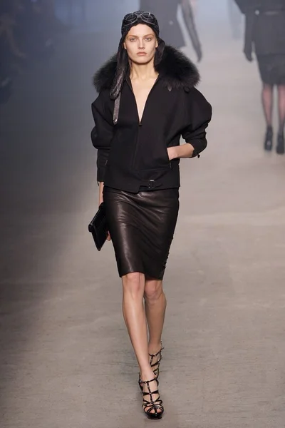 Look 20
